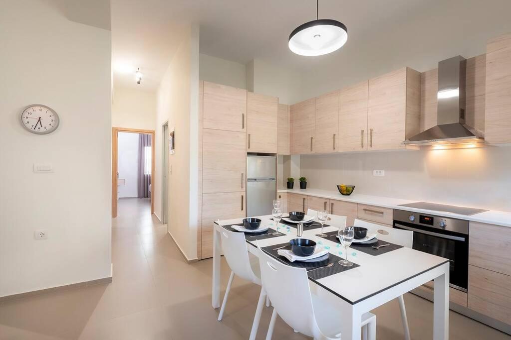Fofi'S Elegant Home Cos Exterior foto
